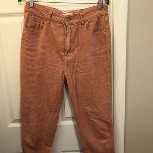 Light pink corduroy mom jean sz 29